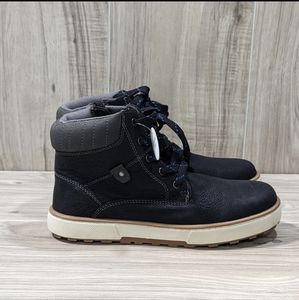 NEW! Sonoma Brand Boys Size 3 Everett Black Casual Adaptive Sneaker Boots